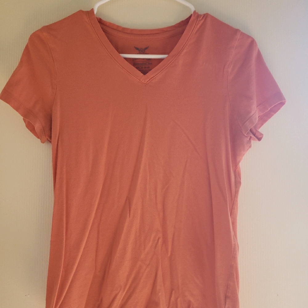 Causal short sleeve shirt
